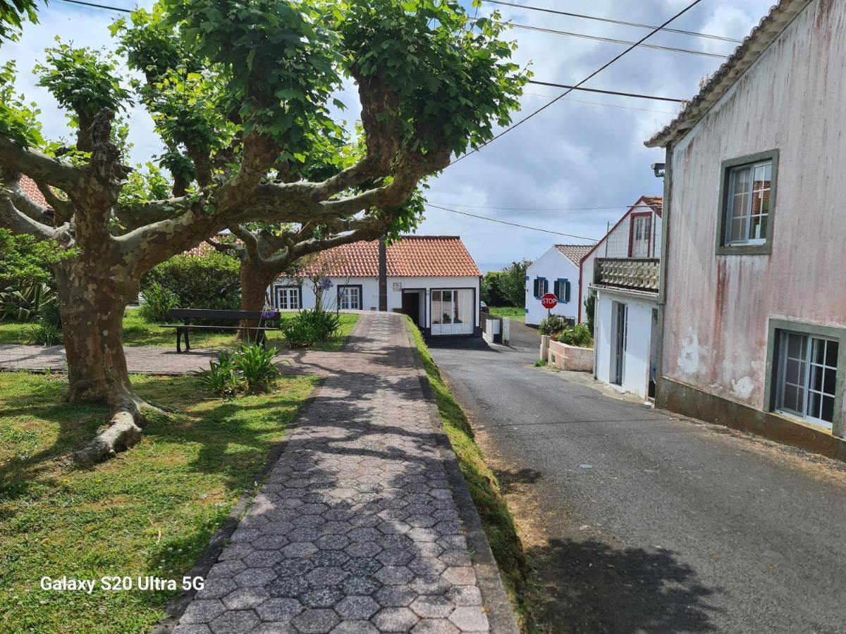 Al Luso Brasileiro Apartment Lajes das Flores Exterior foto